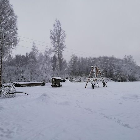 バルビ Perkonu Naminsヴィラ エクステリア 写真